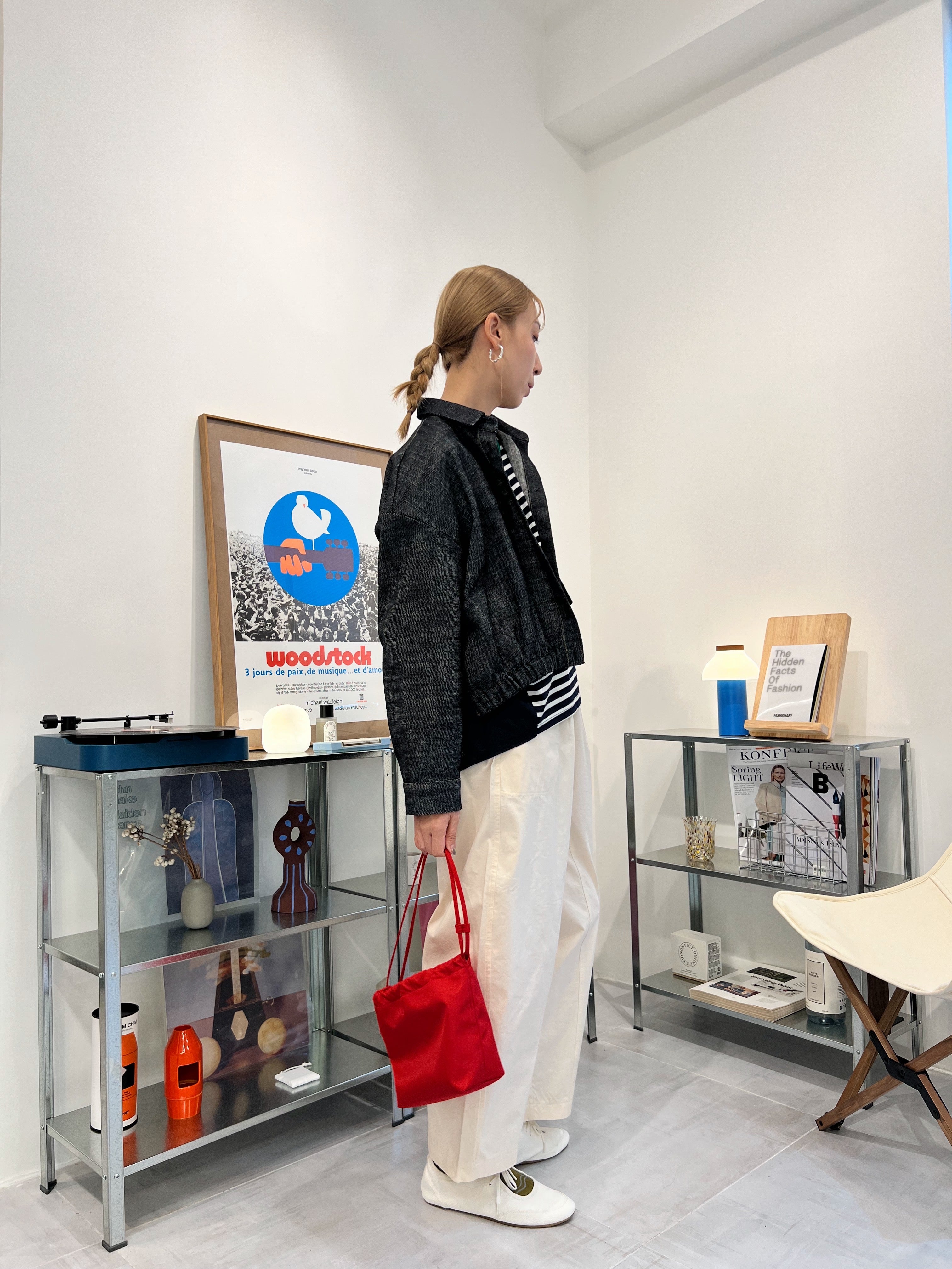 束腳牛仔薄外套/黑