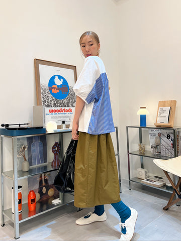 兩側縮褶散裙/橄欖