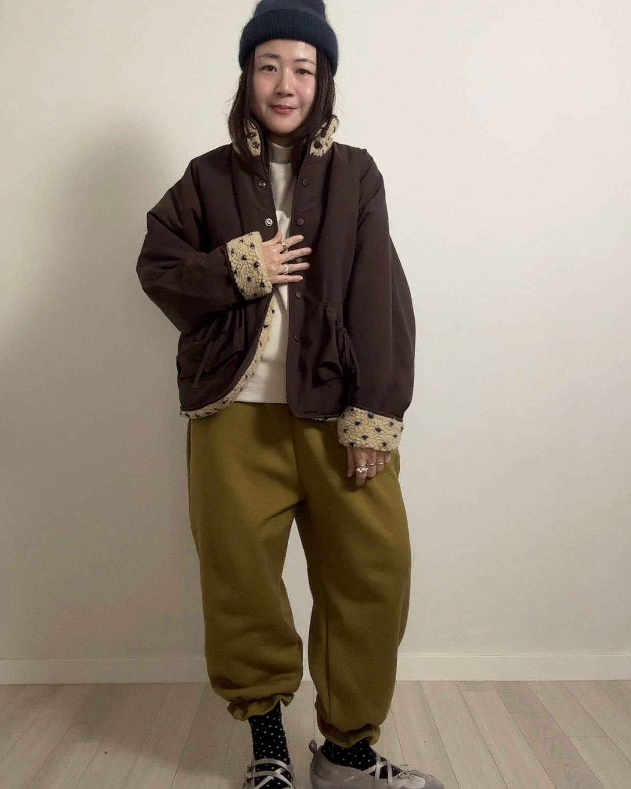 (預購)雙面點點外套/深啡+杏