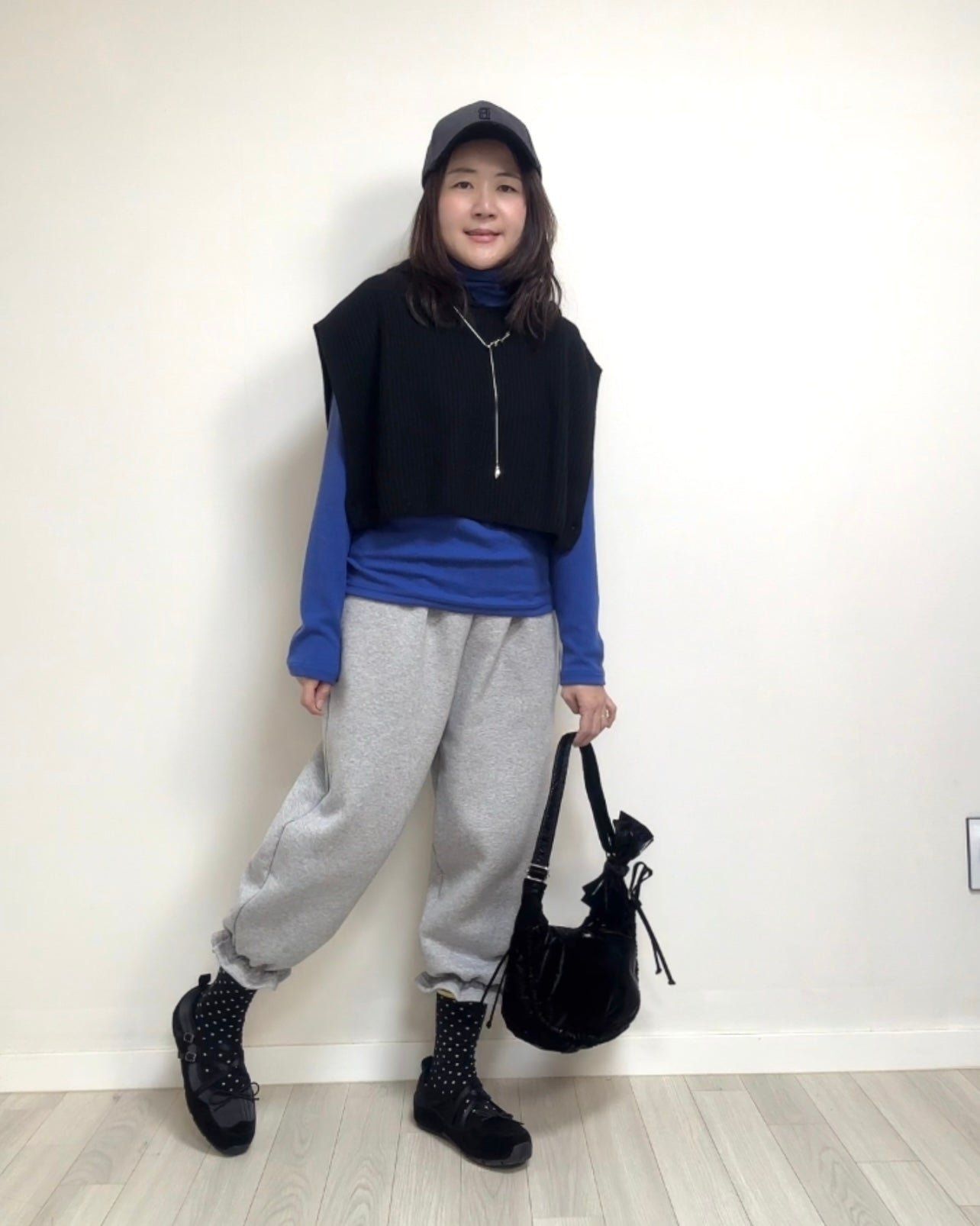 波點文字襪/深藍+黃