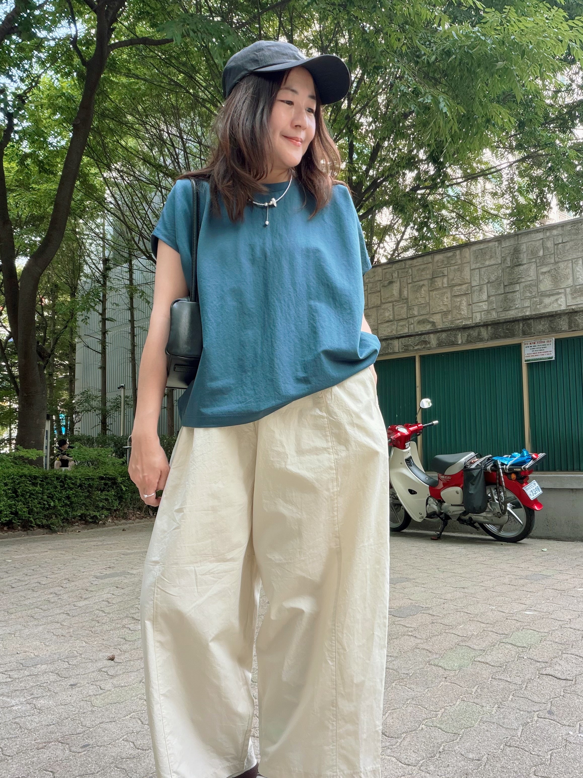 橡根腰Taper褲/米白 (大碼)