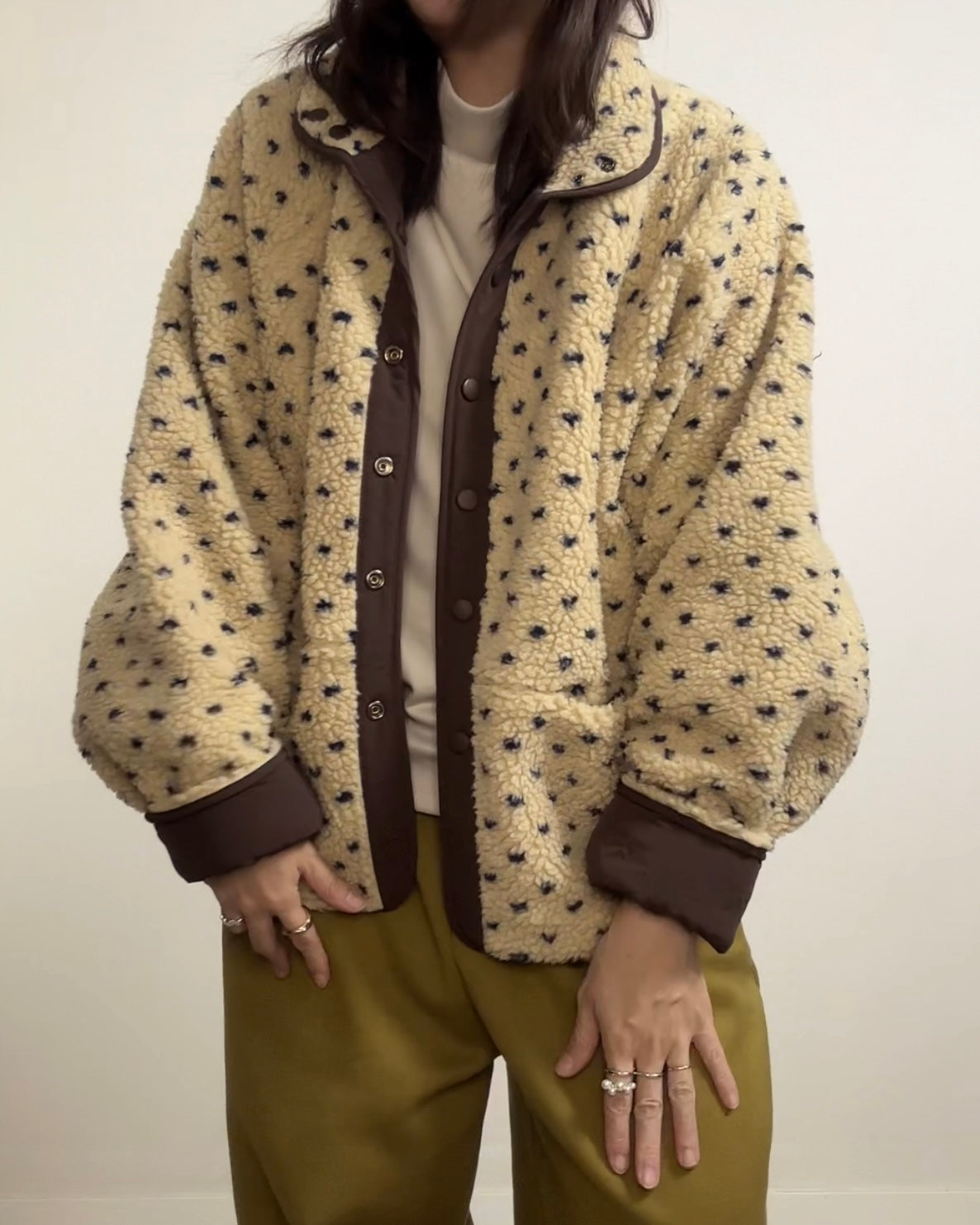 (預購)雙面點點外套/深啡+杏