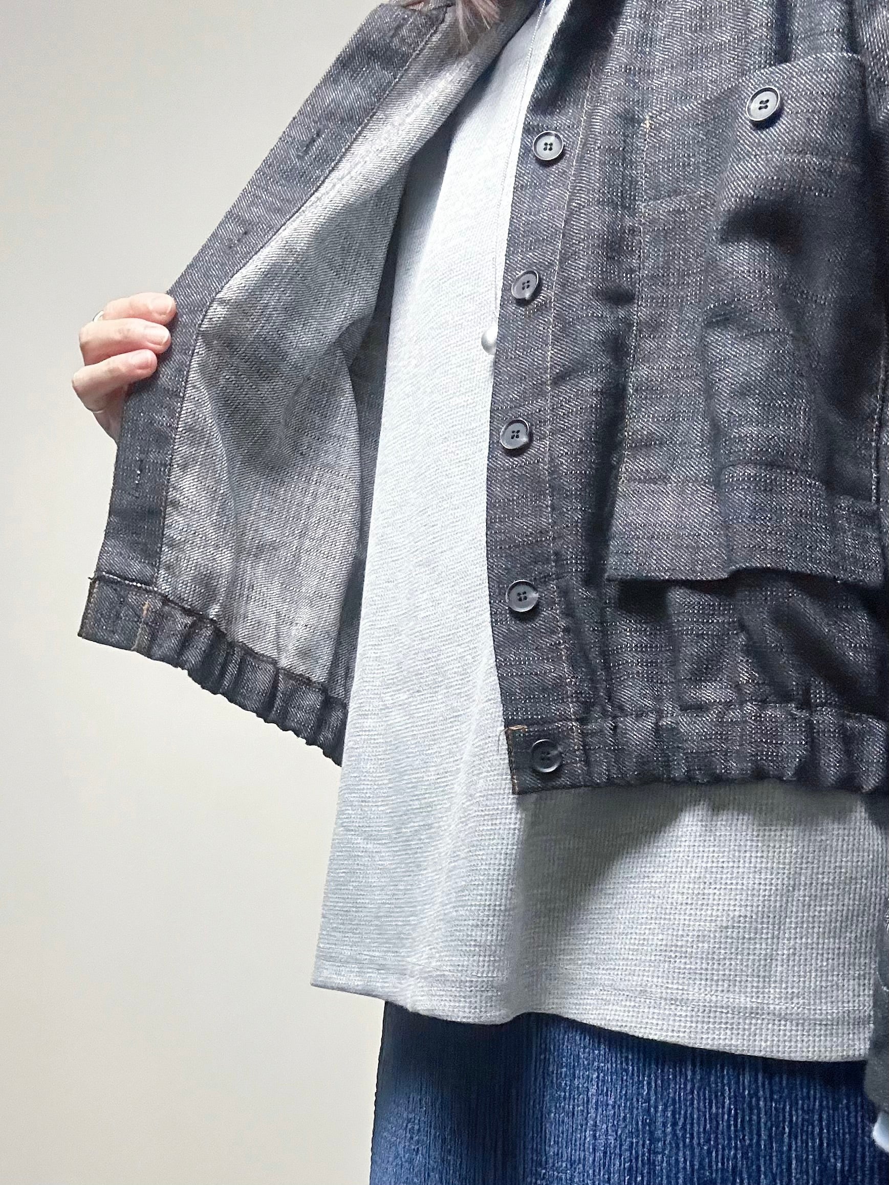 束腳牛仔薄外套/黑