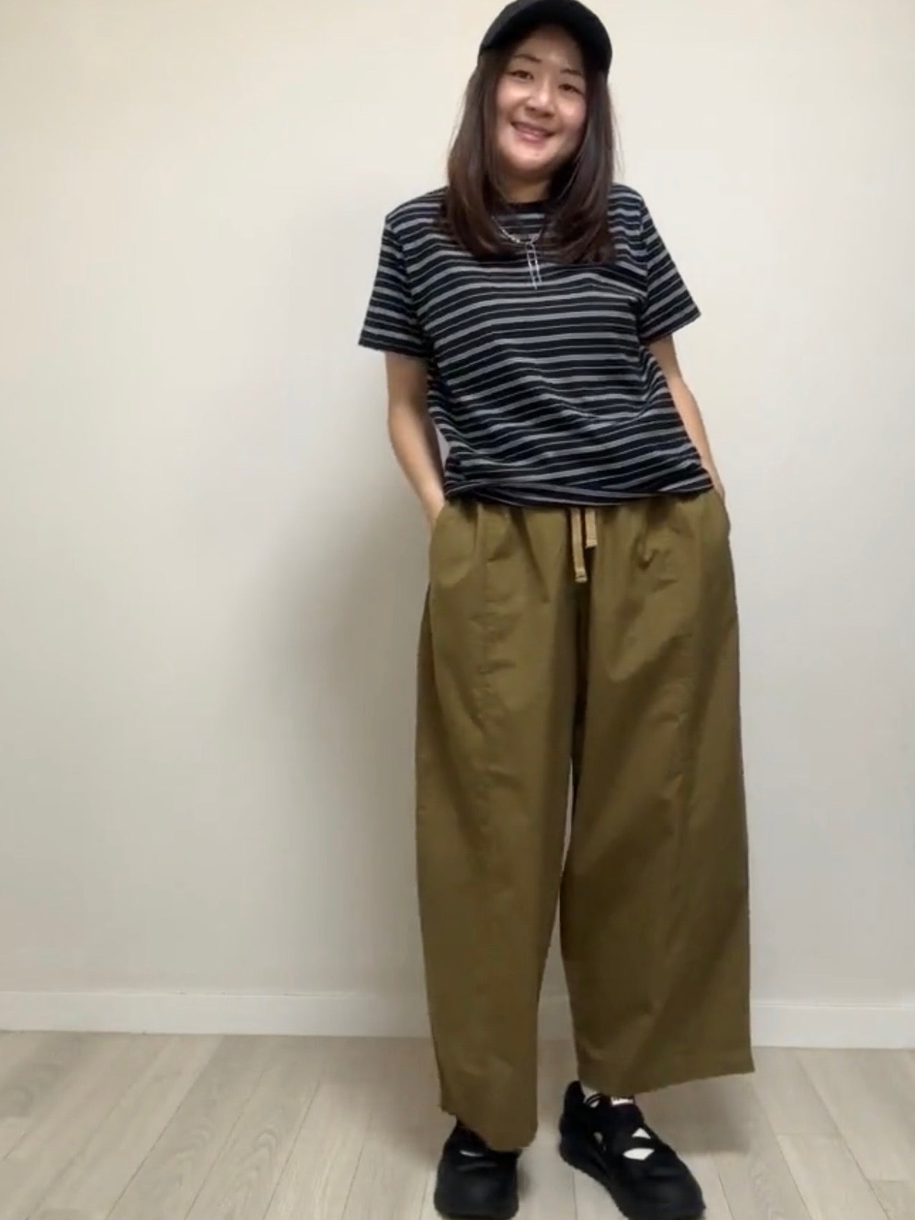 橡根腰Taper褲/啡 (大碼)