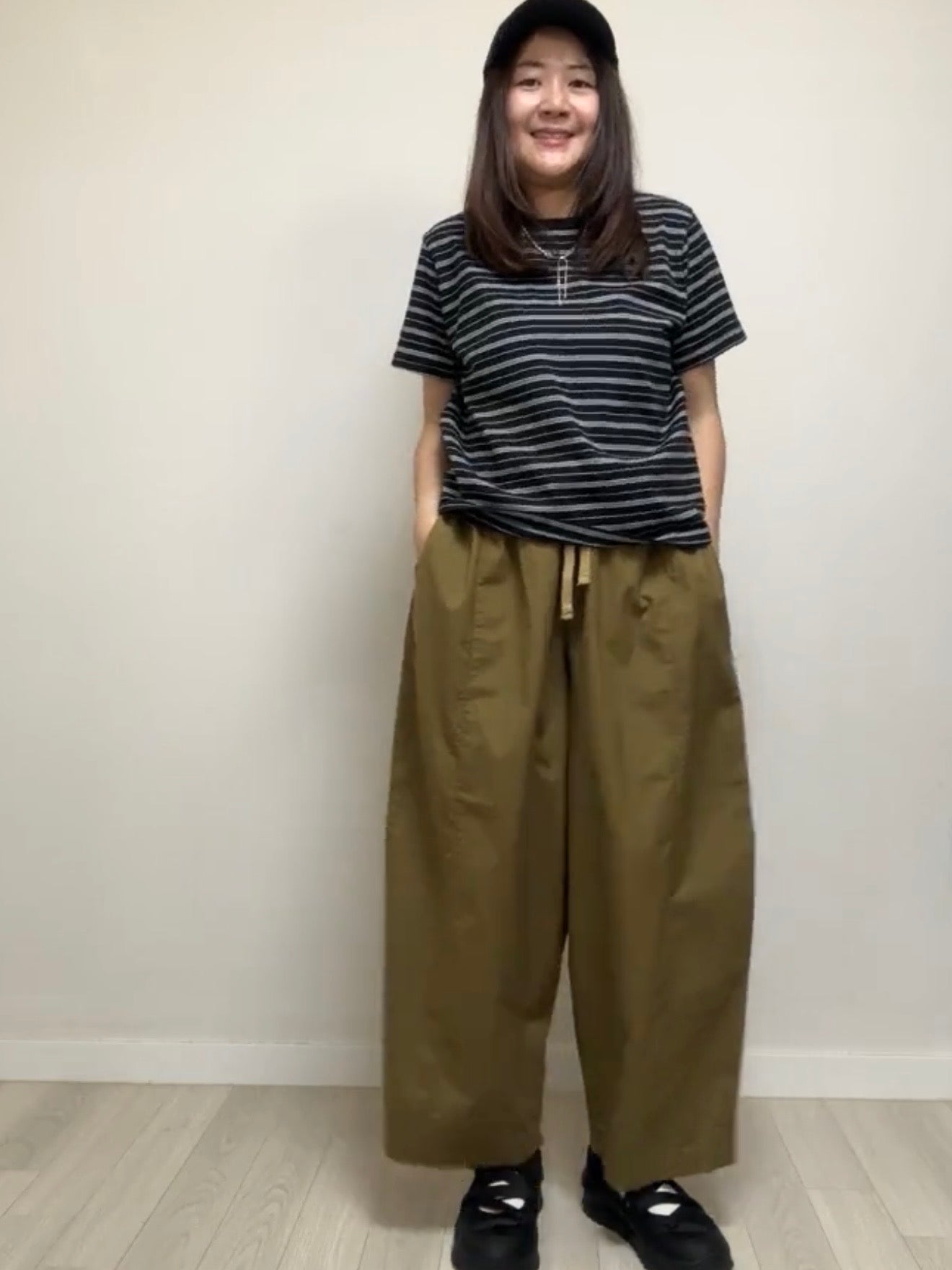 橡根腰Taper褲/啡 (大碼)