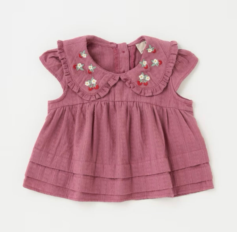 Strawberry Emb BL